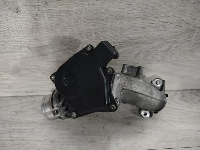 Дросільна заслінка в зборі 8200614985 RENAULT