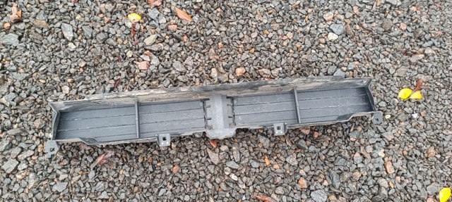 Жалюзі радіатора охолодження 51745A22690 BMW