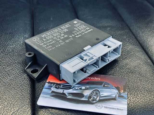 Модуль керування (ЕБУ) парктроніком A0009003706 MERCEDES