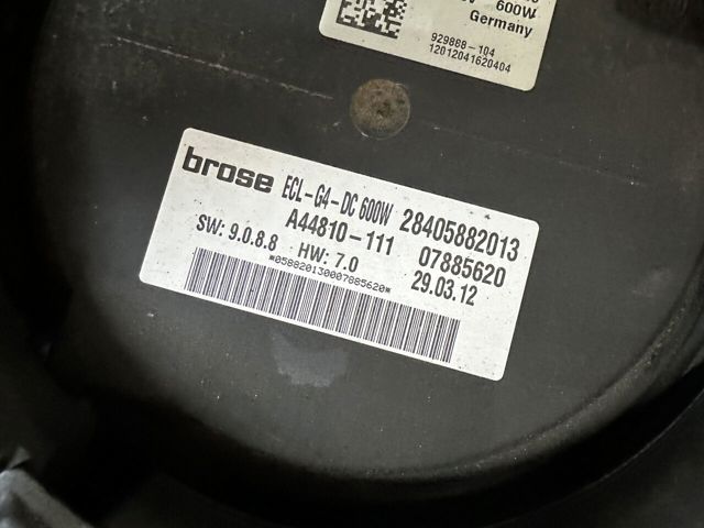 Вентилятор A0999060900 MERCEDES