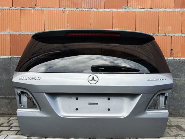 П'яті двері A1667400305 MERCEDES