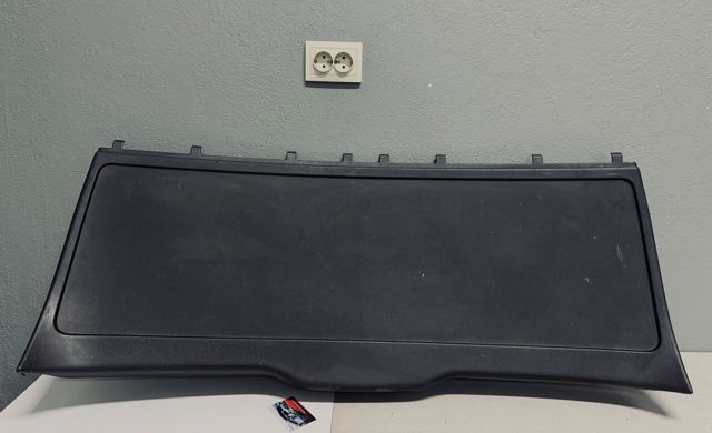 Оббивка дверей задка кузова A1667400370 MERCEDES