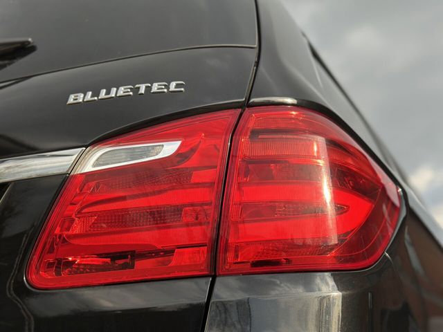 Фара задня права зовнішня A1669067401 MERCEDES