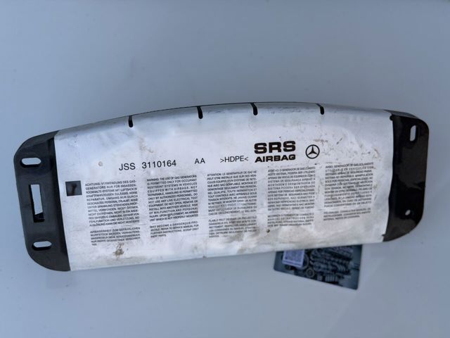 Подушка безпеки пасажира A2048601200 MERCEDES