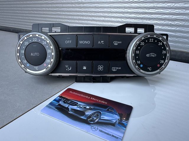 Блок управління клімат-контролем A2049009104 MERCEDES