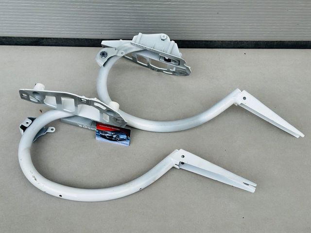 Завіса кришки багажника A2057500328 MERCEDES