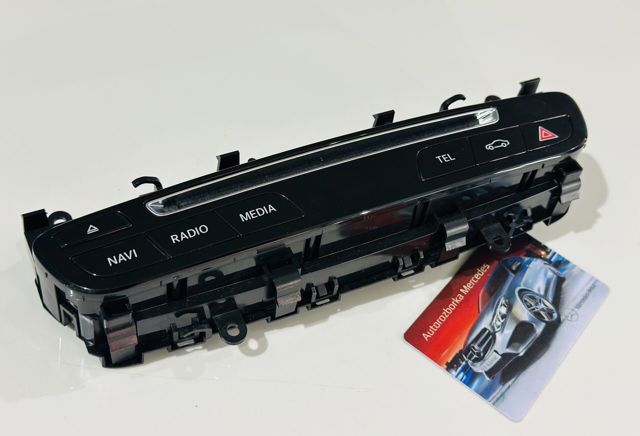 Блок кнопок центральної консолі A2059055201 MERCEDES