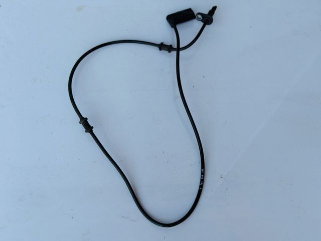 Датчик АБС (ABS) задній A2059058503 MERCEDES