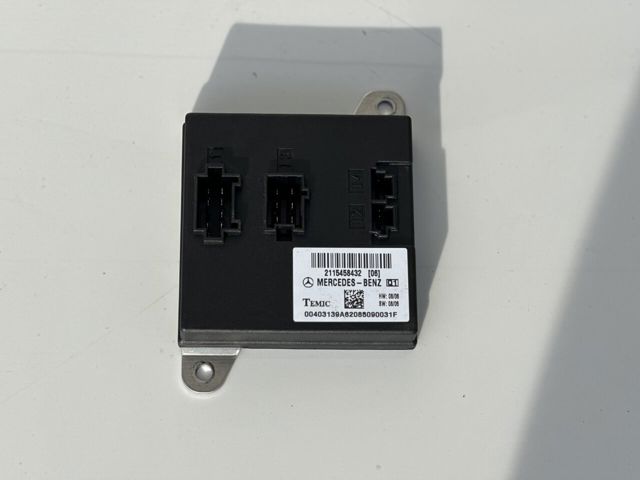 Блок керування сигналами SAM A2115458432 MERCEDES