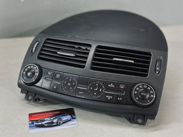 Блок управління пічкою A2118300490 MERCEDES