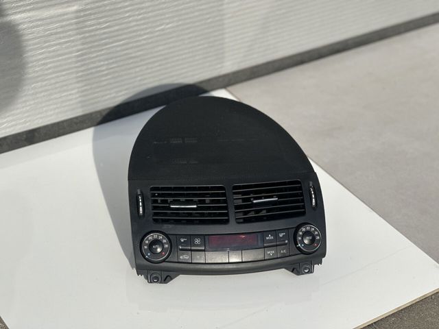 Реостат/перемикач-регулятор режиму обігрівача салону A2118303190 MERCEDES