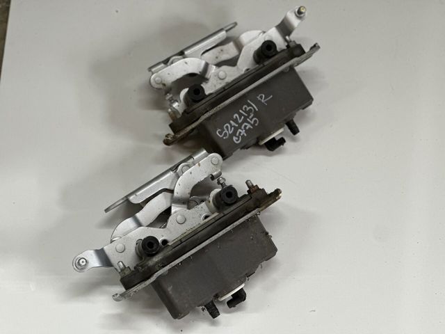 Піропатрон петлі капота A2129066201 MERCEDES