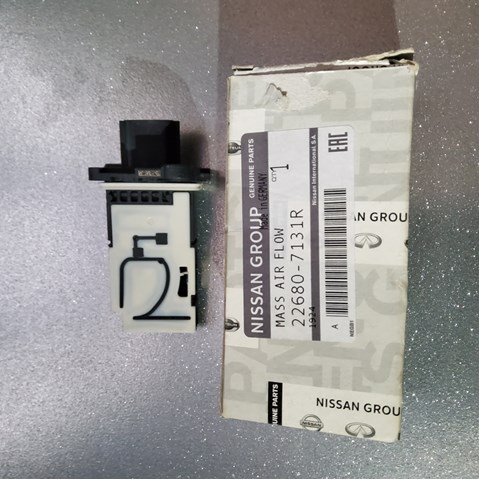 Витратомір повітря 226807131R NISSAN