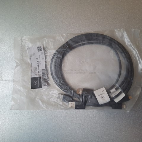 A2138204202 Mercedes