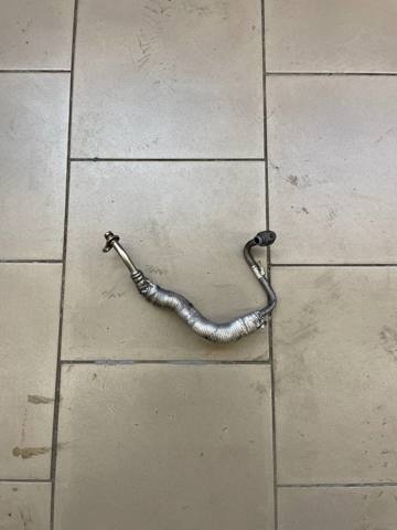 Подача масляна труба 11428487371 BMW