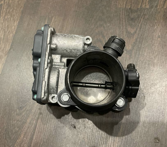 Заслінка повітряна 13547618838 BMW