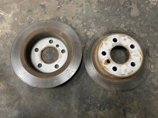 Диск заднього гальма 34216799383 BMW