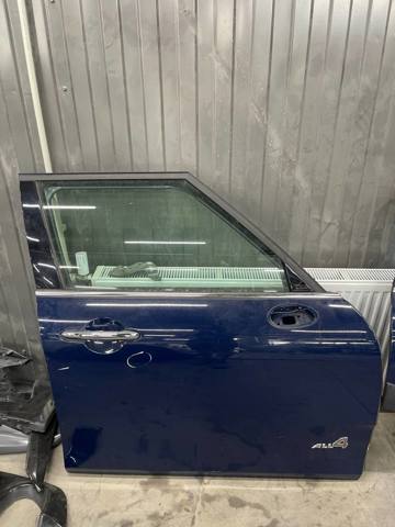 Дверка передня права 41007462792 BMW
