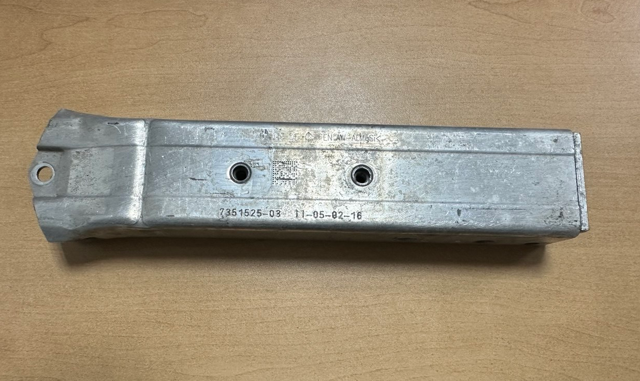 Кронштейн підсилювача переднього бампера 51117351525 BMW