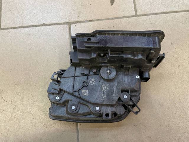 Замок задньої дверї, правої 51227281942 BMW