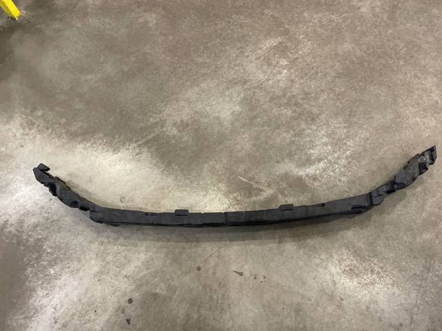 Наповнювач бампера переднього 51647301590 BMW