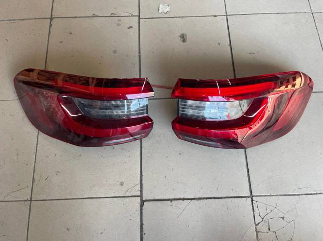 Ліхтар задній 63215A0DB03 BMW