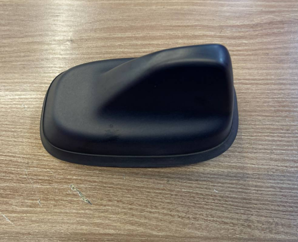 Антена GPS 65208782598 BMW