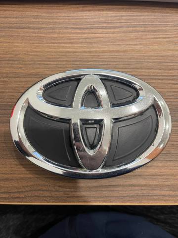 Орнамент і декоративні написи 7531113171 TOYOTA