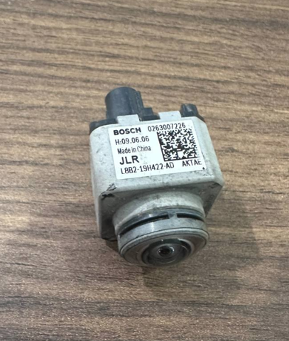 Камера заднього виду LR129291 LAND ROVER