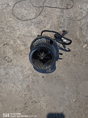 Електромотор пічки 3C1820015G VAG