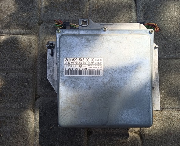 Модуль управління двигуном A0225453932 MERCEDES