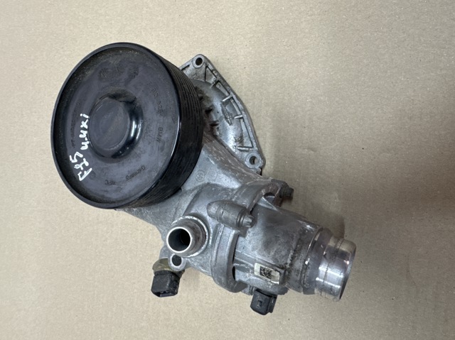 Помпа водяна, (насос) охолодження 11517619303 BMW