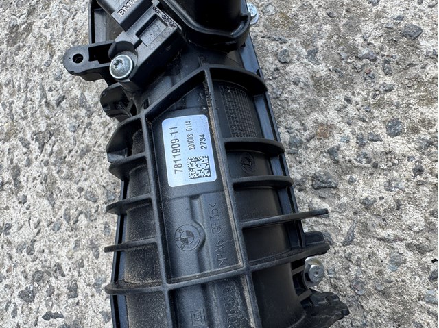 Колектор впускний 11617811909 BMW