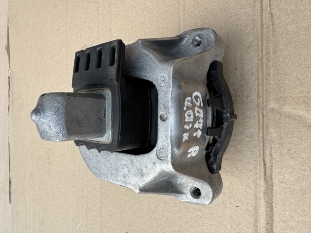 Права подушка двигуна 22116860472 BMW