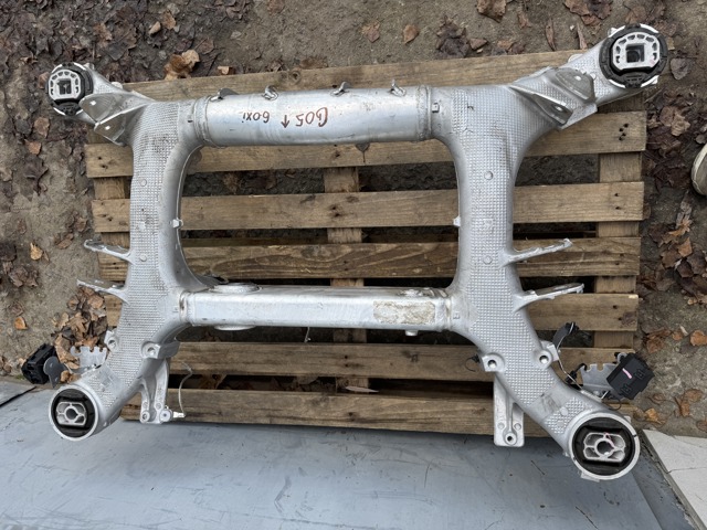 Підрамник задній 33316894149 BMW