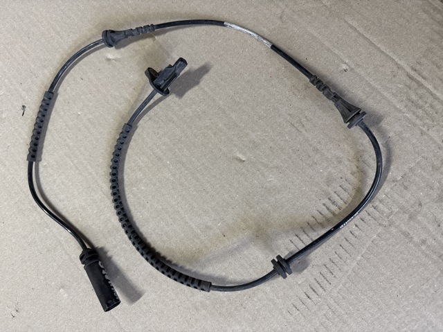 Датчик ABS передній 34521544002 BMW