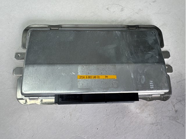 Блок керування пневмопідвіскою 37146883149 BMW