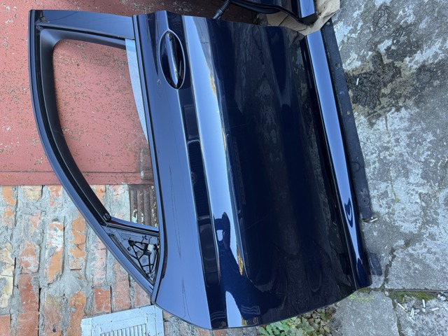 Водійські двері 41517478339 BMW