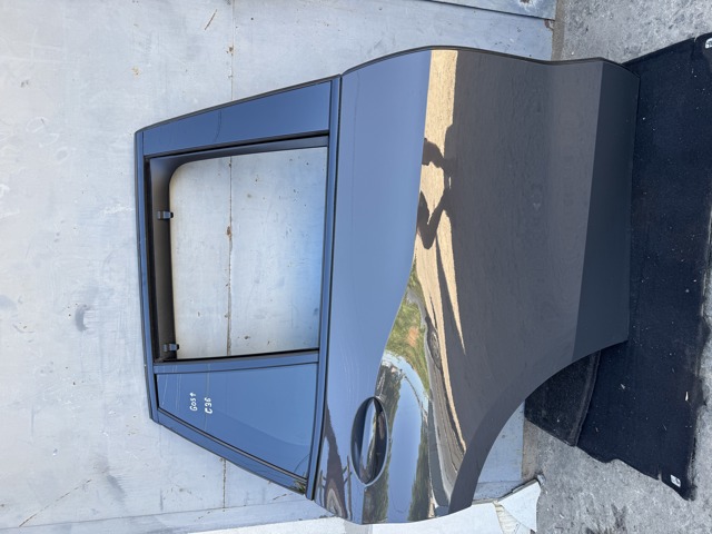 Двері задні в зборі 41522642780 BMW