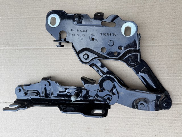 Завіс капота, лівий 41617475791 BMW