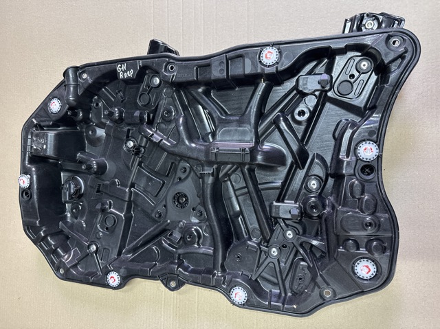 Склопідйомник передньої правої двері 51337422880 BMW