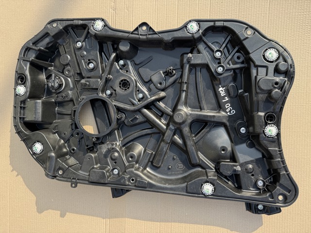 Механізм стеклопідйомника дверей передніх, лівих 51337487085 BMW