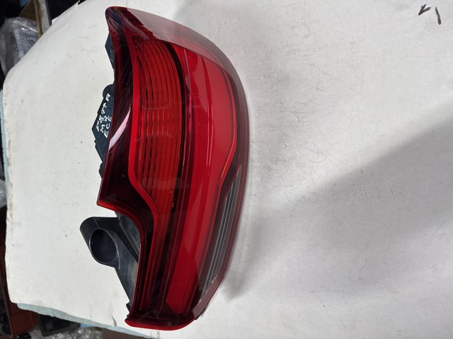 Ліхтар задній правий 63217420992 BMW