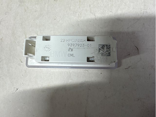 Лампа підсвічування в двері, передньої правої 63319397923 BMW