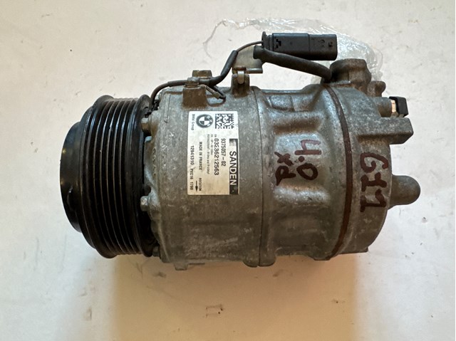 Компресор кондиціонера 64529375057 BMW