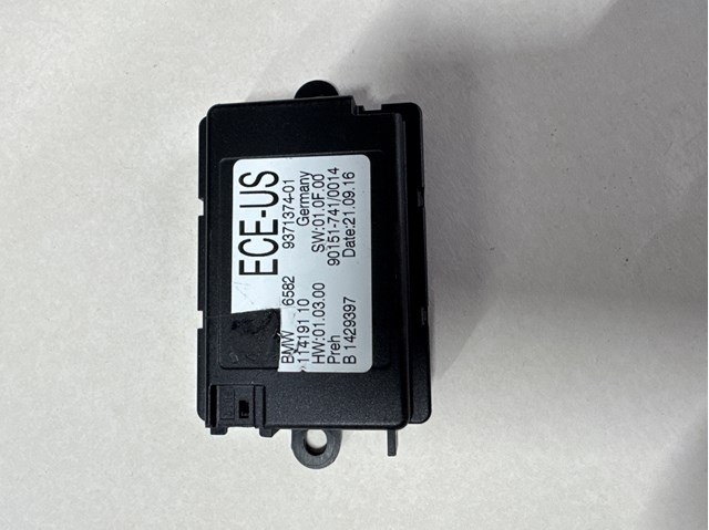 Блок керування мультимедійний 65829371374 BMW