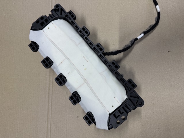 Установка подушки безпеки пасажира 72126804063 BMW