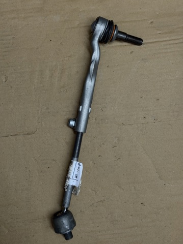 Поперечна рульова тяга права 32106868689 BMW