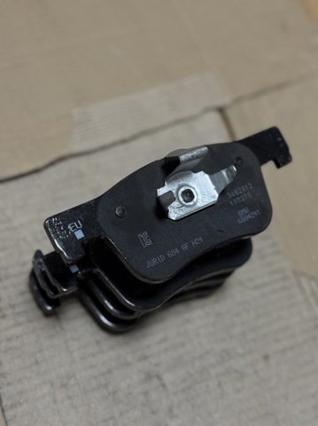 Гальмівні колодки 34106884243 BMW