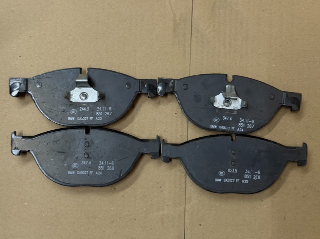 Передні гальмівні колодки 34116851269 BMW